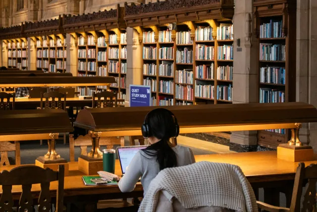 Belajar mandiri persiapan IELTS/TOEFL